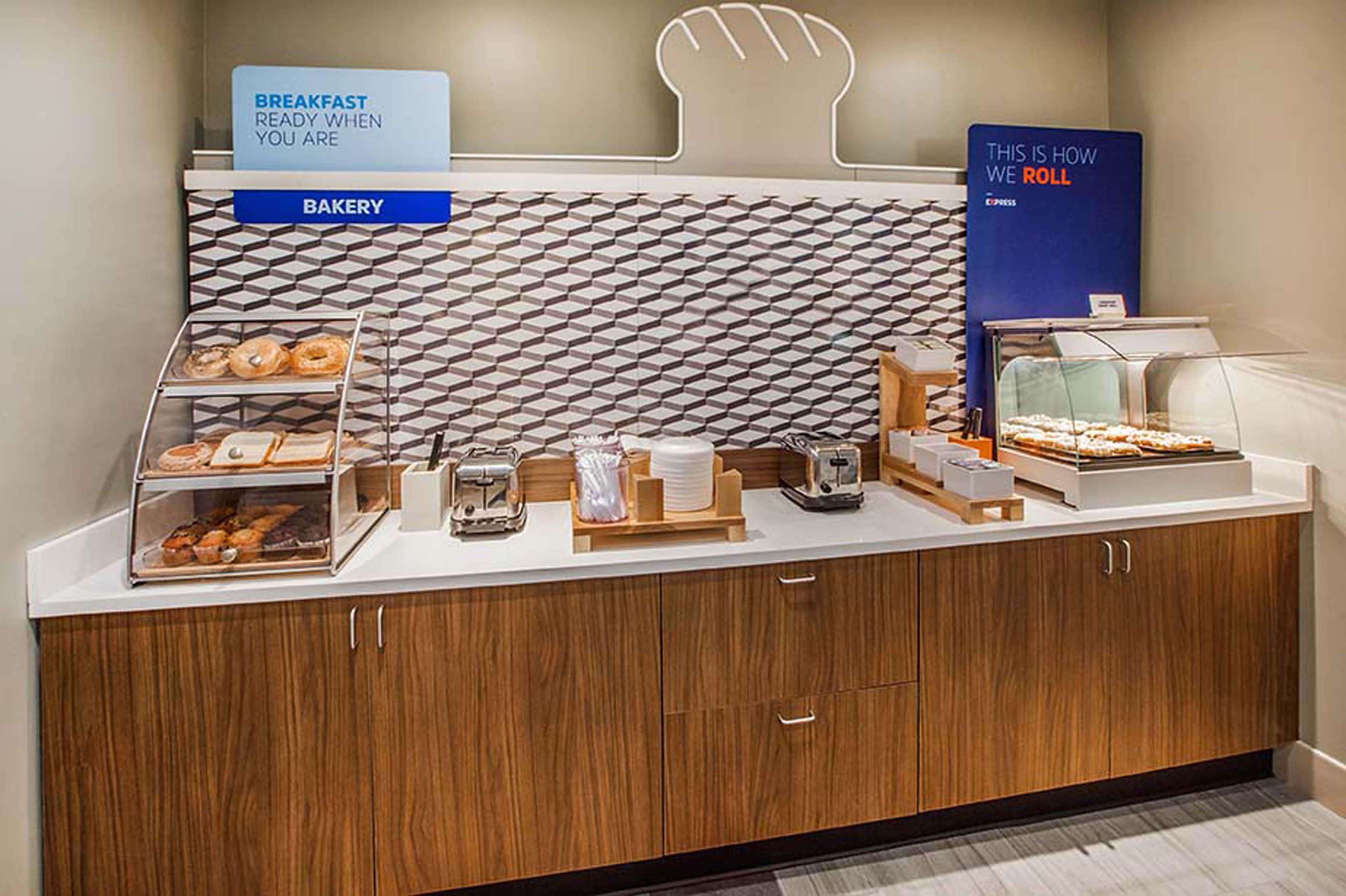 Holiday Inn Express Hotel & Suites Defiance By Ihg Luaran gambar