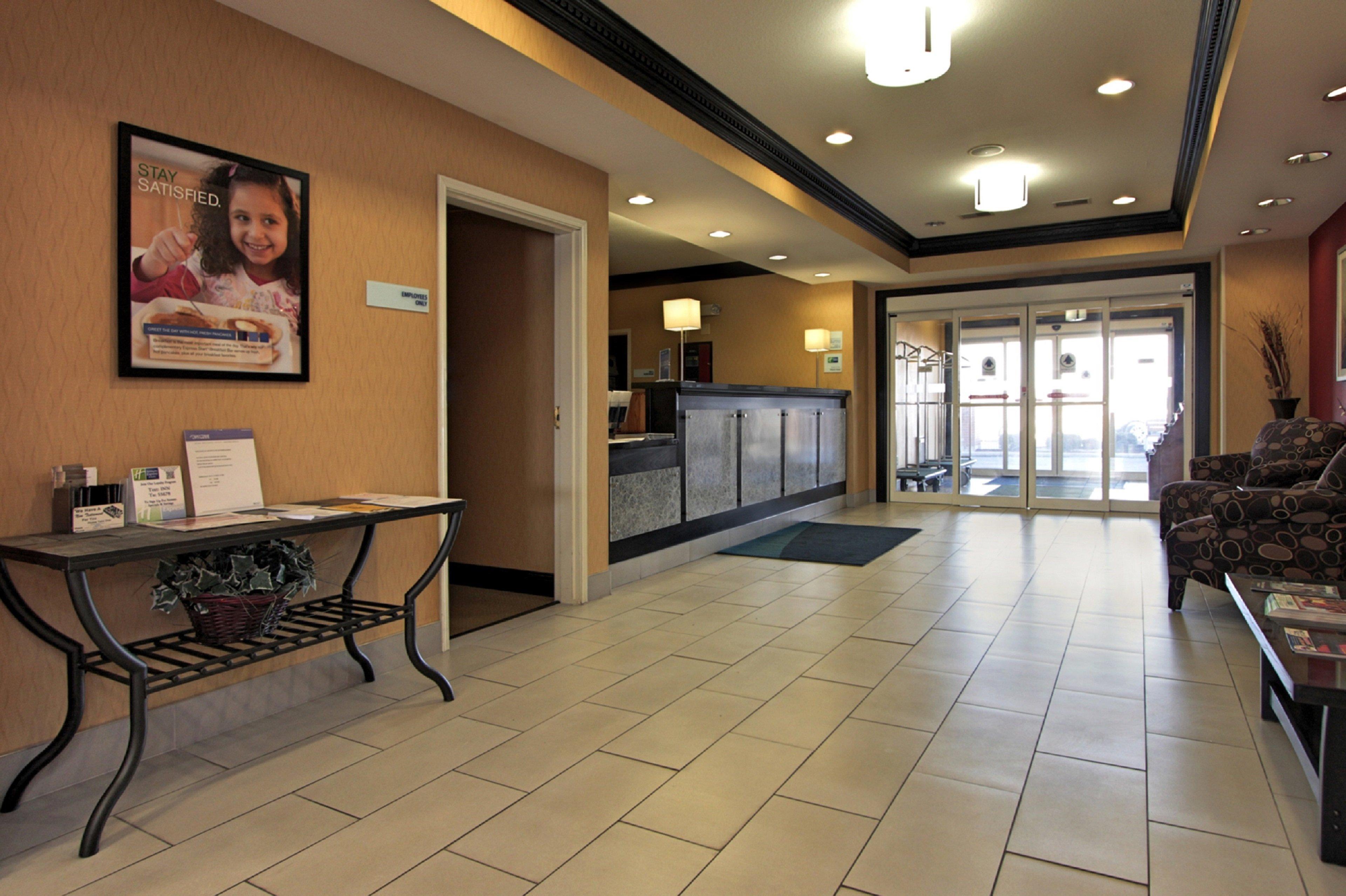 Holiday Inn Express Hotel & Suites Defiance By Ihg Luaran gambar